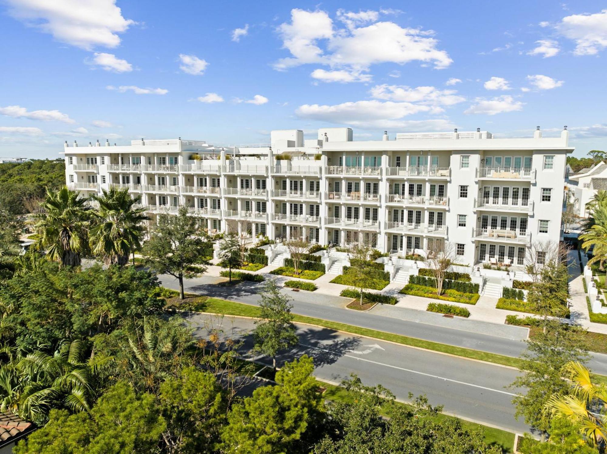 Kaiya Beach Resort Inlet Beach Exterior foto