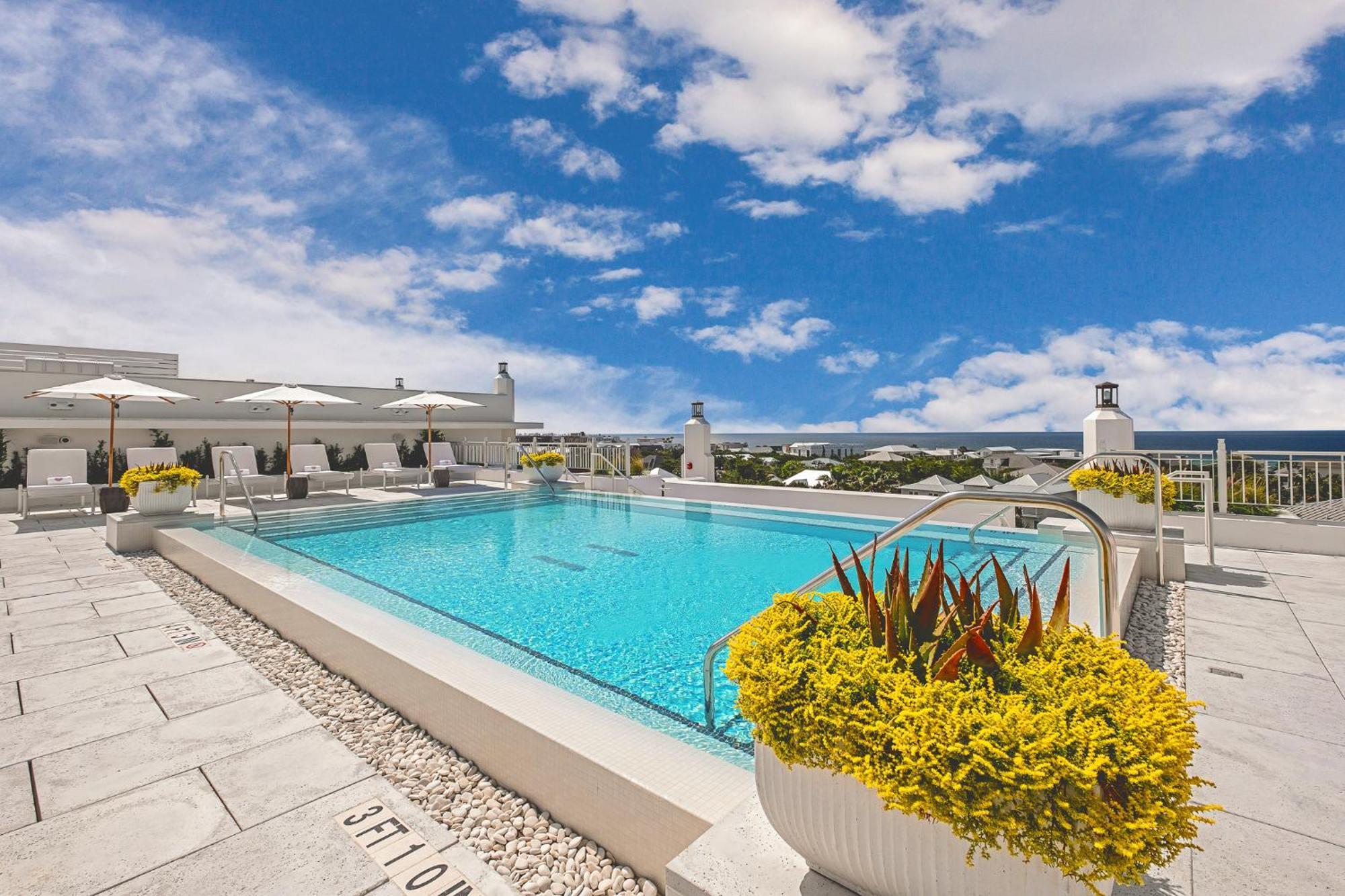 Kaiya Beach Resort Inlet Beach Exterior foto